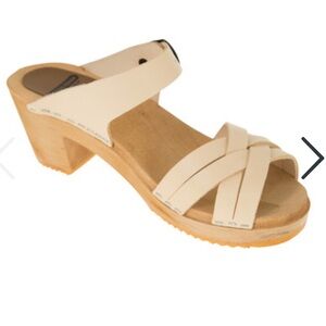 Nordic Fusion Heeled Sandal 👡